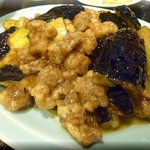 順香 - 肉段茄条(日替わり・秋ナスと揚げ豚肉の炒め物)