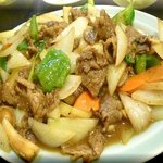 順香 - 黒椒牛肉炒◆菜(牛肉とピーマン・玉ネギ等野菜の黒胡椒炒め)