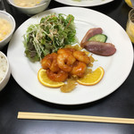広東料理 天天 - 海老のチリソース煮セット