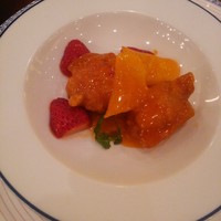 萬珍樓 本店 - 大山鶏のオレンジソース煮