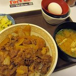 すき家 - 牛丼並・玉子セット380円