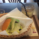 FRESHNESS BURGER - 