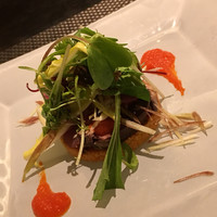 ル マルタン ペシュール - 鰹のタタキ風サラダ仕立。食感や味が絶妙！本当に美味でした(^^)！