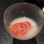 イチリン ハナレ - トマトとライチ