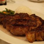 Hy's STEAKHOUSE - 