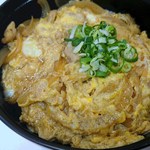 源蔵本店 - 親子丼のアップ