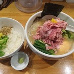 真鯛らーめん 麺魚 - 濃厚真鯛らーめん(850円)+特性250円+雑炊200円