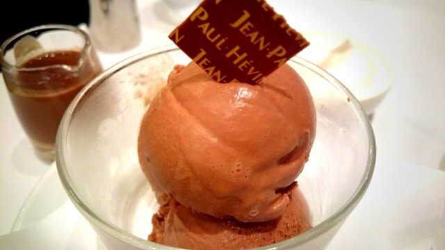 超濃厚カカオアイス By 甘いもの好き ジャンポール エヴァン 東京ミッドタウン店 Jean Paul Hevin 乃木坂 チョコレート 食べログ