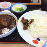 Matsuya - ハンバーグカレー590円 納豆80円