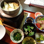 Sushimaru Honten - 鯛釜めし膳(1,350円)