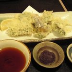 満月茶家 - あん肝の大葉揚げ