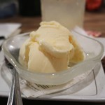 灯 - バニラアイス