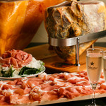 生ハム事業部by izakaya ハーリー - 女子会コースにはウェルカムドリンク【生スパークリング】付き