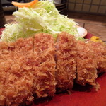 くうのむ ちゃのま - 肉厚およそ3cm