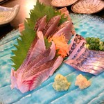 魚呑 - 刺し身３点盛り美味し