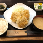 成蔵 - 霧降高原豚のシャ豚ブリアンかつ定食