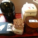 うなぎの比恵島 - タレもおいてあります