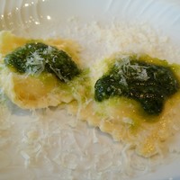 La Brianza - ペコリーノチーズのパンソッティ　ジェノベーゼソース
