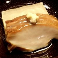 すし処 みや古分店 - 三重マダカあわびの蒸しあわび、大根