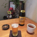 手打そば佶更 - 瓶ビール・お通し