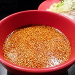 廣島つけ麺本舗 ばくだん屋 - つけダレ