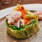 ダイニングキッチン チドリ - ▲お口取はホタテと蟹身の湯葉巻きサラダ