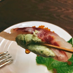 ダイニングキッチン チドリ - ▲五島列島の鯛の握りはなんとビックリ！シャリがジェノベーゼおから！めちゃ上手いんですけど