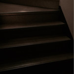 ダイニングキッチン チドリ - ▲階段を登ります