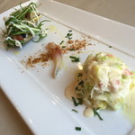 Tanterisa 笑多 - ランチＢコース（２，５００円）の前菜盛り合わせ２『はまぐりと水菜のサラダ・鯵のマリネ・ズワイガニとキャベツのミルフィーユ』２０１６年１月