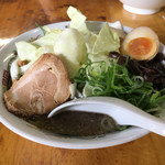 熊本らーめん 育元 - キャベツ麺 850円
うまい！