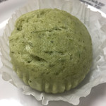 ヒヨシヤ - よもぎ蒸しパン120円