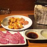 Sumibiyaki Kouchi Horumon - ホルモンセット1750円大腸小腸赤センマイ　ツラミ550円　生中520円