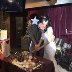 ガムランボール 新宿本店 - ハニトー入刀