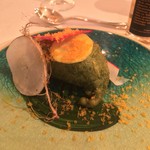 MAVO - 坂越牡蠣“恩恵”
      ・坂越牡蠣のベニエ、自家製カラスミ、山口 萩焼の皿