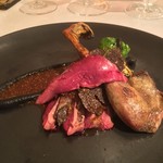 MAVO - 鹿児島出水無双網鴨/浄化
      ・真鴨、白菜プレッセ、マスタードソース、松ぼっくり燻製