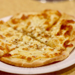 Magokura - 女将仕込みの金ごまピザ