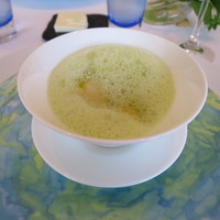 レストラン・モリエール - じゃがいものニョッキ バジルのあわのスープ