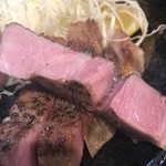 キセキ食堂 上尾店 - お肉の断面図