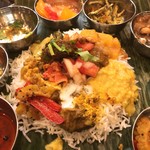 スパイス料理ナッラマナム - 混ぜ混ぜして、いただきま〜す