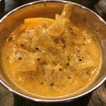 スパイス料理ナッラマナム - マンゴーのココナッツ煮込み