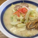 ８番らーめん - 野菜ラーメン・とんこつ