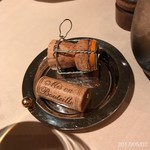 ザンビ - 今回は泡、白×2本、赤はグラスでお願いしました