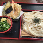 陣内うどん - 