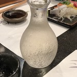 Isshou - 日本酒は各種。岡山９、山形 洌、大阪 秋鹿