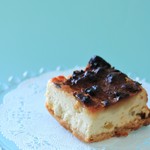 アービット - ゴルゴンゾーラとパイナップルのチーズケーキ