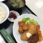 かぶき - ミックスフライ定食