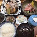 鮨・割烹 いち善 - 花籠ランチ