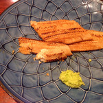 御料理 辰むら - ニョロニョロ三兄弟の次男、穴子。 すでに食べかけになっています（汗）。