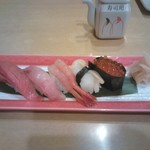 富寿し 膳 - 仕上げは握り寿司。