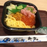 海鮮屋さん丼丸 - 料理写真:ウニねぎとろイクラ丼